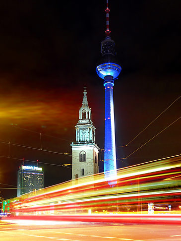 Marienkirche und Fernsehturm Fotos