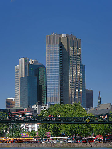 Eurotower und Dresdener Bank Fotos