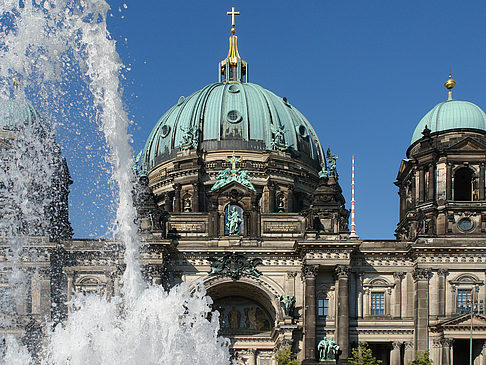 Fotos Brunnen im Lustgarten | Berlin