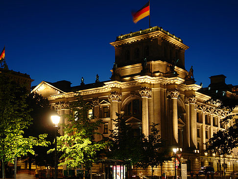 Reichstag bei Nacht Foto 