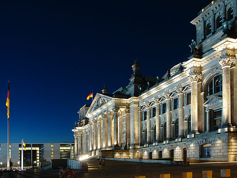 Foto Reichstag bei Nacht