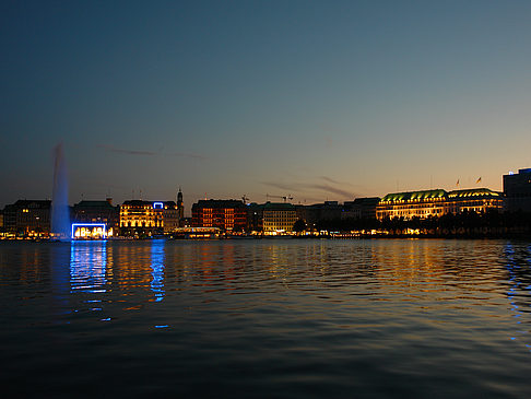 Binnenalster am Abend Foto 