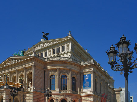 Alte Oper mit Laterne Fotos