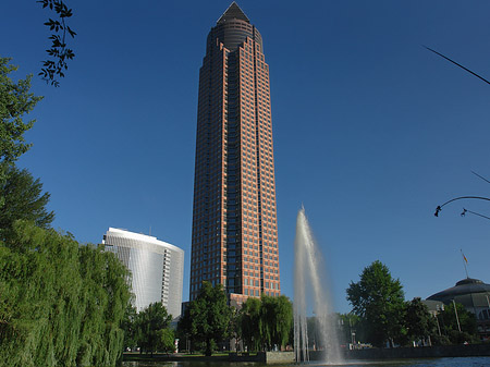 Fotos Messeturm mit Ludwig-Erhard-Anlage